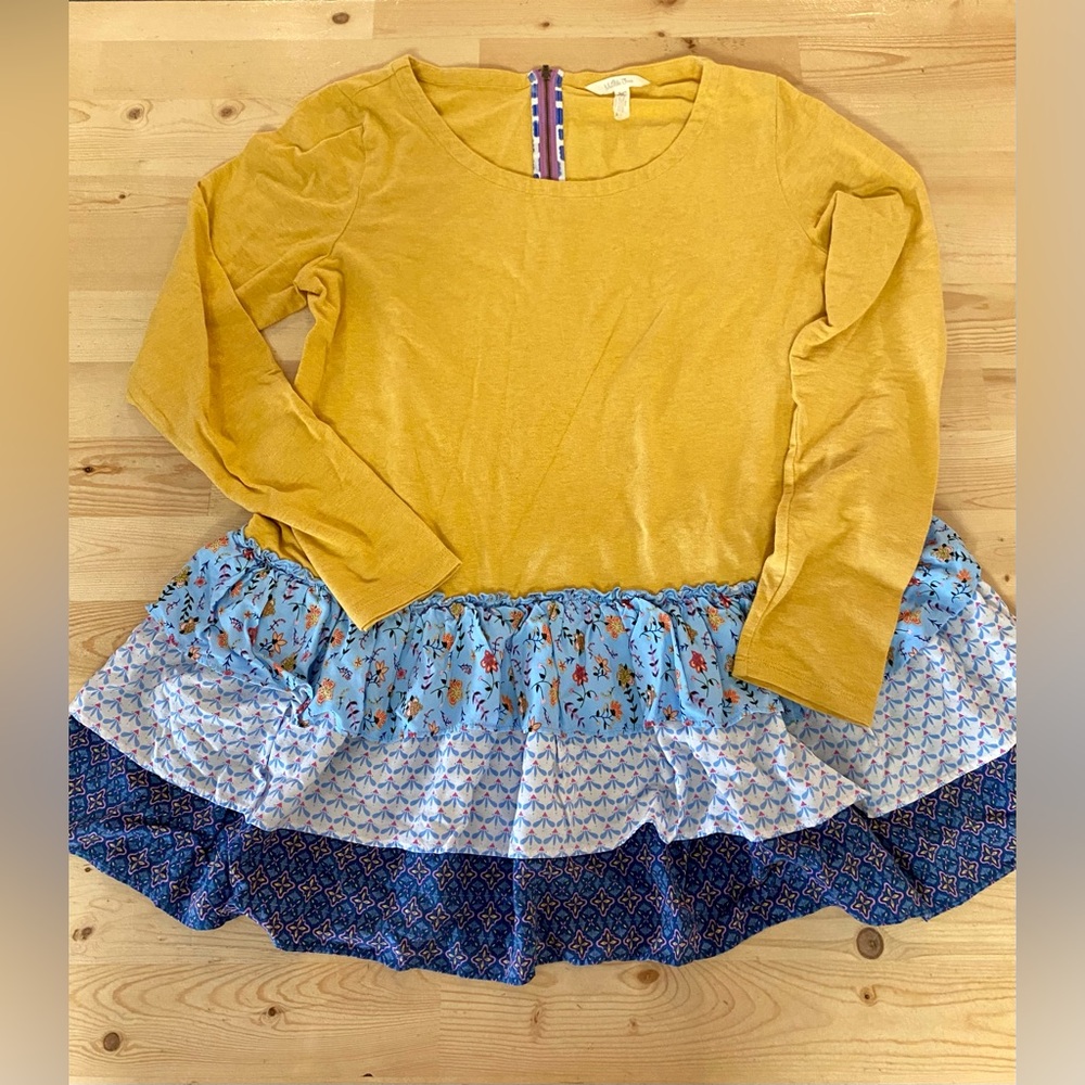 EUC Matilda Jane sweater (M)